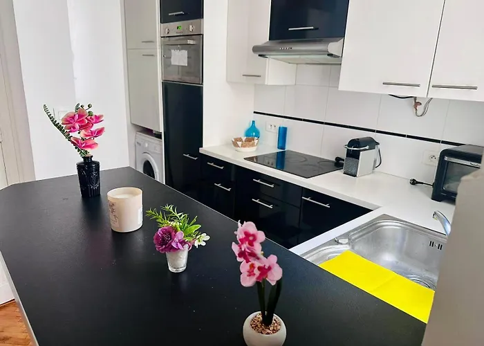 Proche Gare Et Mer - Magnifique Appartement Dans L\'Hypercentre De Nice
